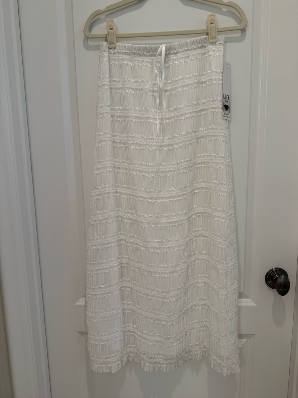Women's White Tiered Maxi Skirt NWT